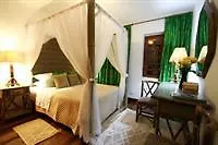Art Plus Hotel  Quito
